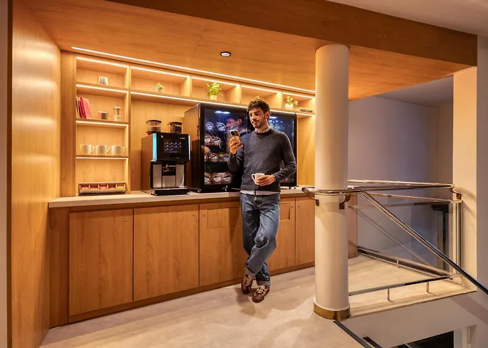 Aparthotel Citadines République Parigi