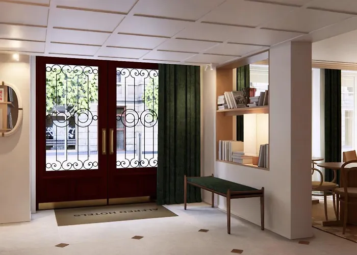 The Originals City, Hôtel Lecourbe, Paris Tour Eiffel (Inter-Hotel)