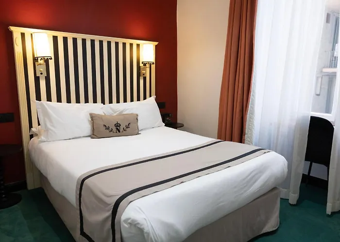 Hotéis em Ajaccio (Corsica)