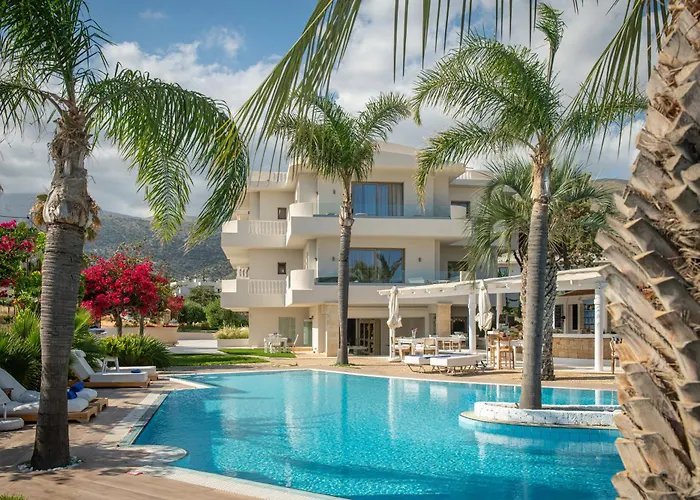 Parthenis Hotel&Suites Malia