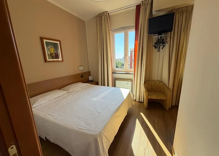 Hotel Lux Alessandria