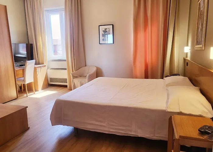 Hotel Lux Alessandria