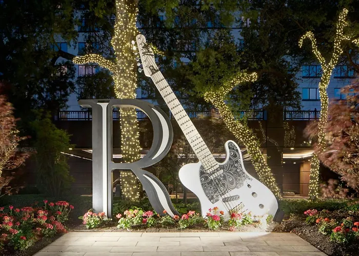 Renaissance Austin Hotel