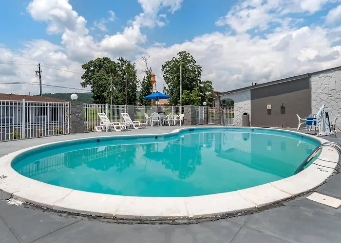 Econo Lodge Oxford Near Choccolocco Park
