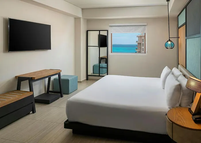 Aloft Cancun