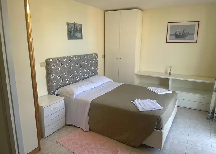 Apartament 2 Bedroom With One Bathroom And Penthouse Apartament 3 Bedroom And 2 Bathroom Included With Umbrella And Sunbeds Lido Adriano