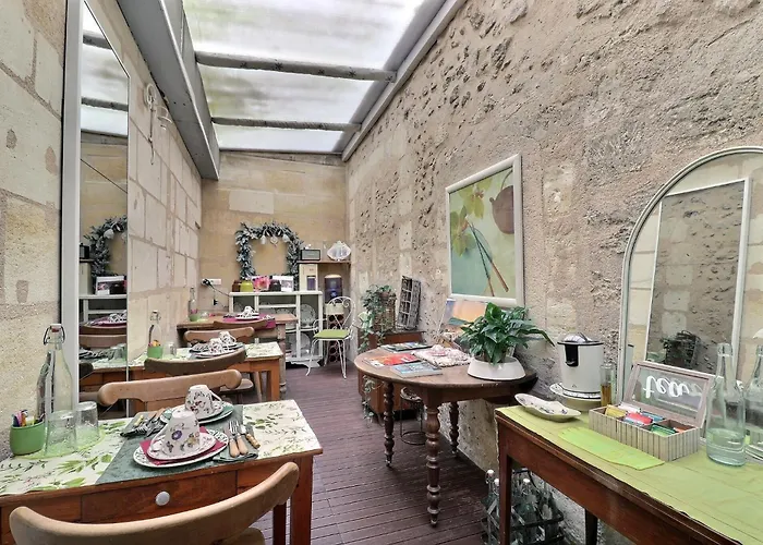 B&B Le Miroir aux Fées Burdeos