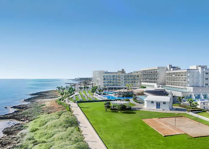 Pernera Beach Hotel Protaras