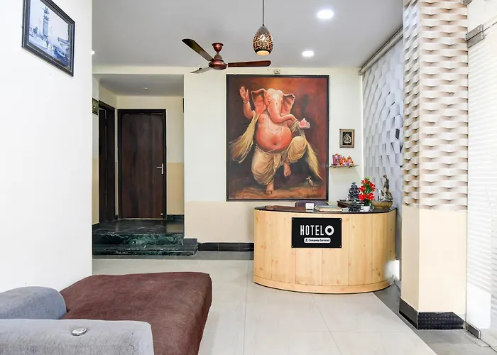Super Hotel O New Town Near Axis Mall Formerly Spandan Inn