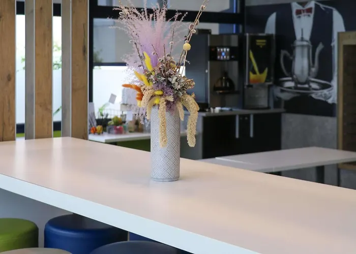ibis budget Montpellier Sud Près d'Arènes