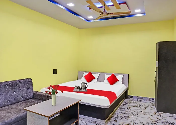Flagship Hotel Jnk