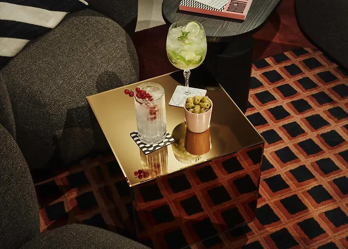 Hotel Tribe Paris Saint Ouen