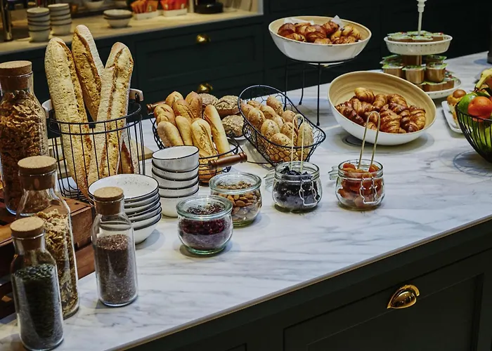 Mercure Versailles Chateau