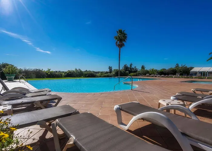 Colina Verde Resort
