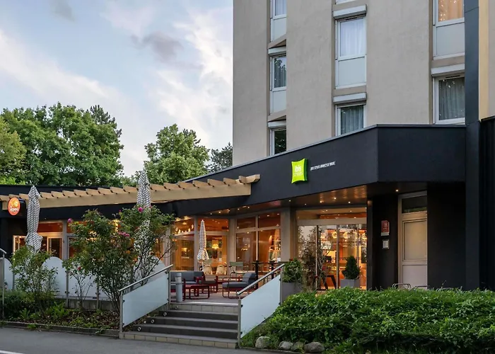 Hotel Novel Restaurant La Mamma Annecy