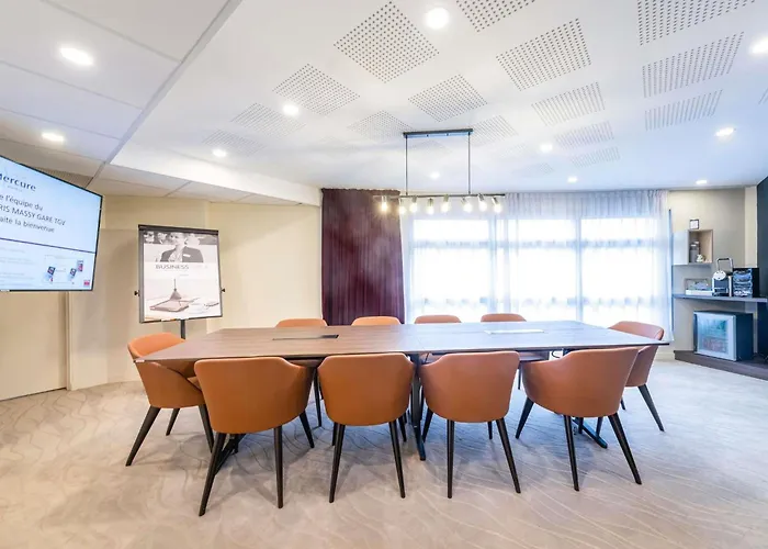 Mercure Paris Massy Gare Tgv