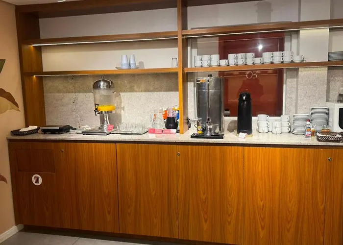 Coral Express próximo ao Barra Shopping, ao Gigantinho e Hospitais Porto Alegre