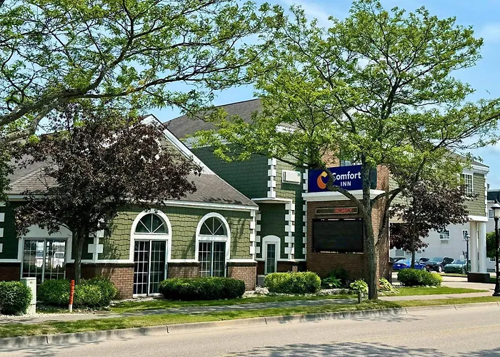 Comfort Inn Lakeside