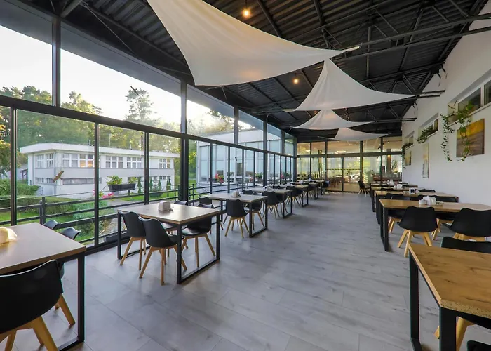 Hotel *** NAT Krynica Morska