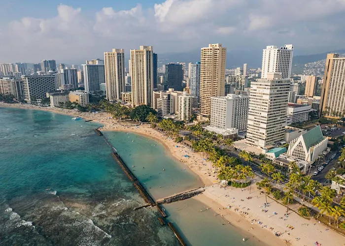 Waikiki Circle Hotel By Castle