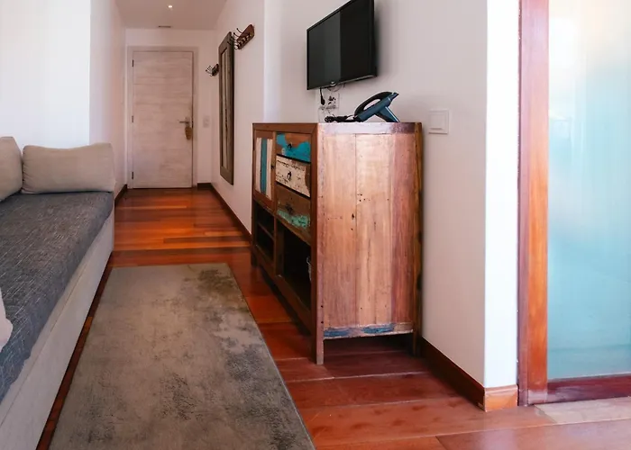 Surfers Lodge Peniche