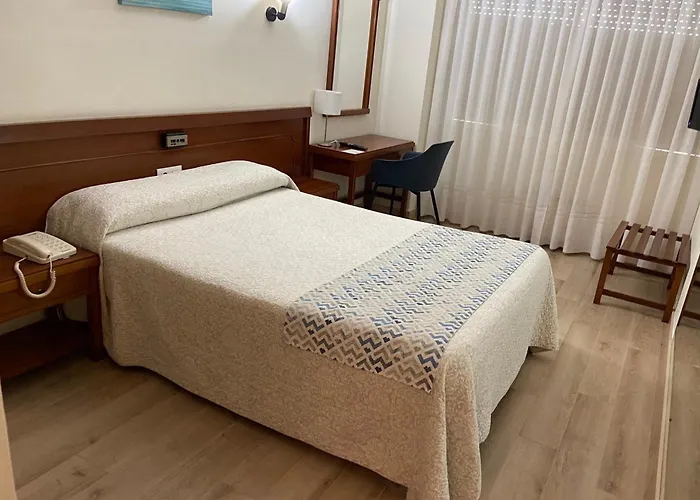 Hotel Almendra Ferrol