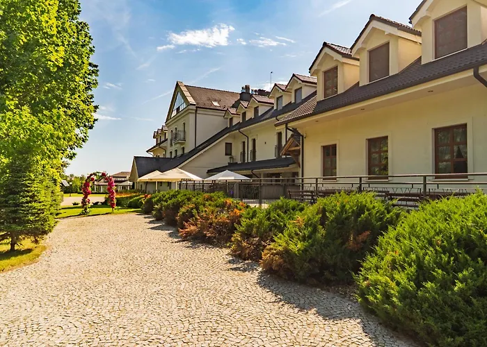 Hotel Cztery Pory Roku Business & Spa