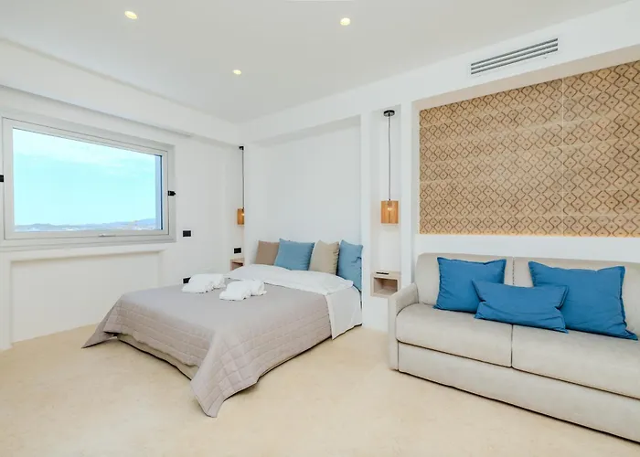 Antares Rooms And Suites