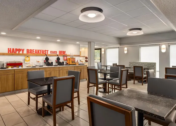 Hampton Inn Springfield-South