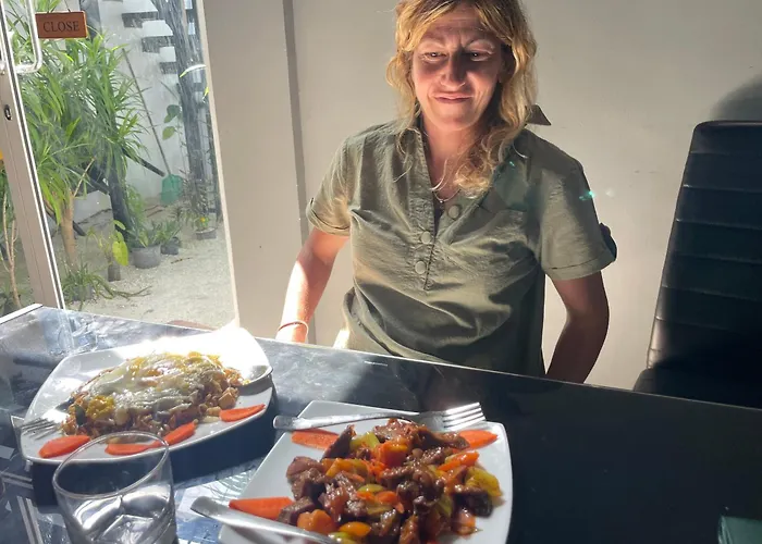 Rihiveli Inn