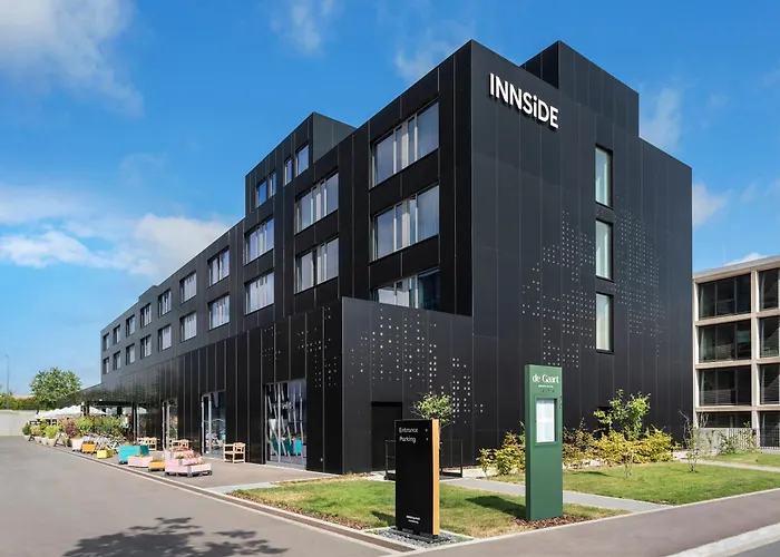 Innside By Melia Luxemburg