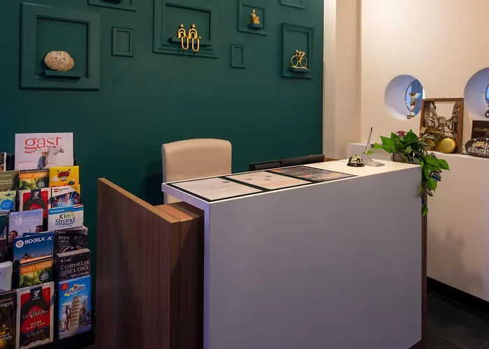 Hotels in Bree