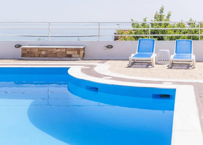 Chios Hotel