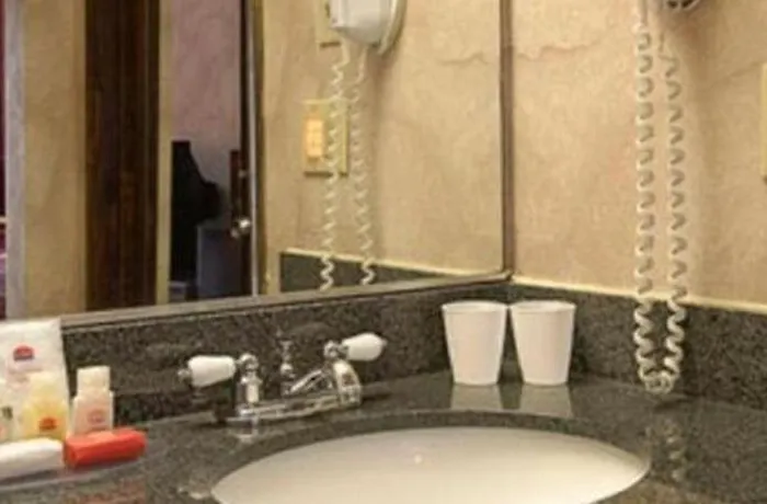Ramada Limited Norfolk Hotel Greenwich