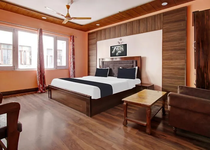 Srinagar (Jammu and Kashmir) Hotels