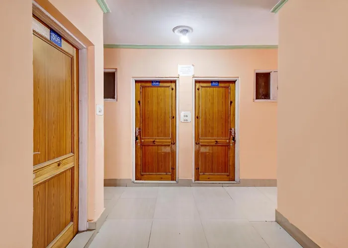 Srinagar (Jammu and Kashmir) Hotels