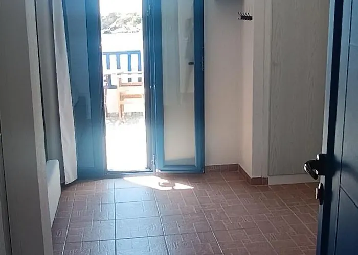 Hotels in Loutro