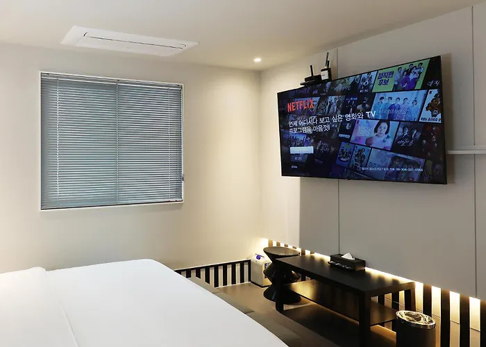 Hotel Rugo