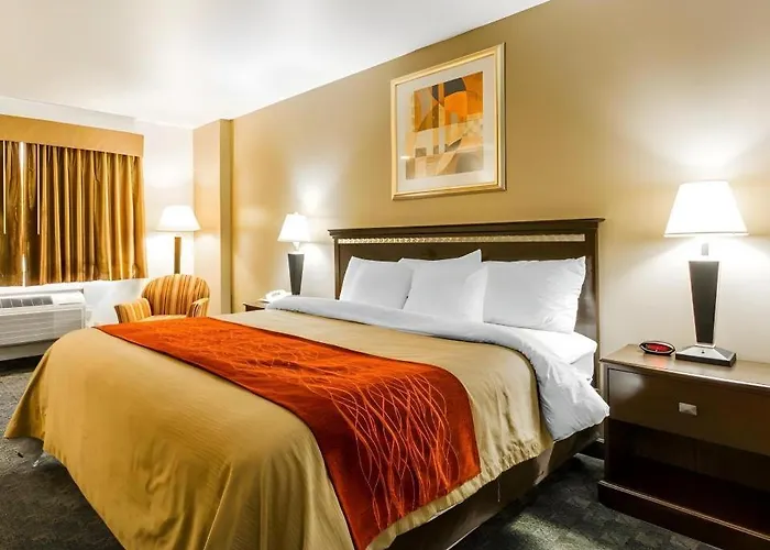 Edgerton Hotels