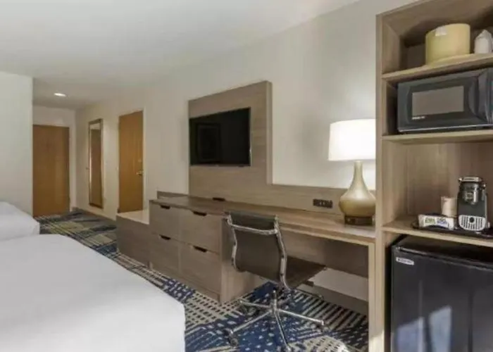 Comfort Inn & Suites Hot Springs Midtown