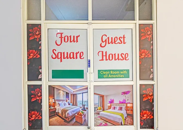 Hotel O Four Square Guest House