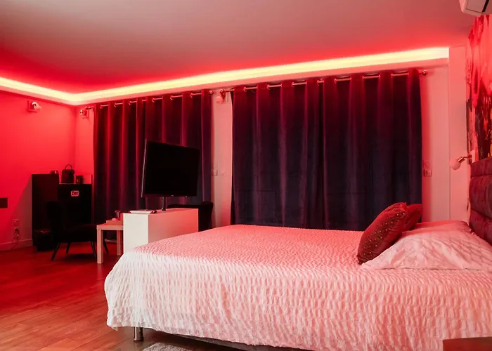 Villars-les-Dombes Hotels