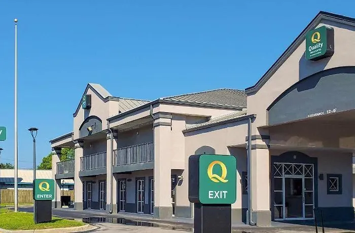 Quality Inn & Suites Near Panama City Beach