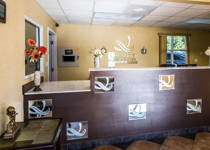 Quality Inn & Suites Near Panama City Beach