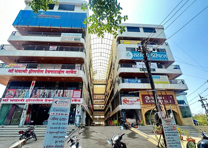 Hotel Bhakti Inn