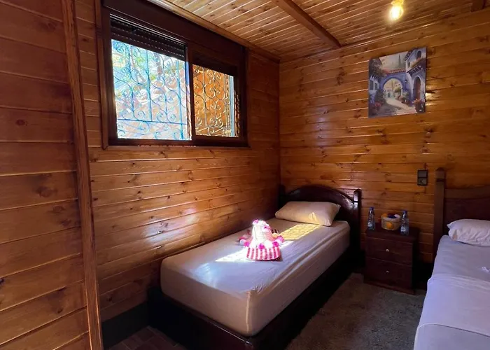 Hoteles en Akchour