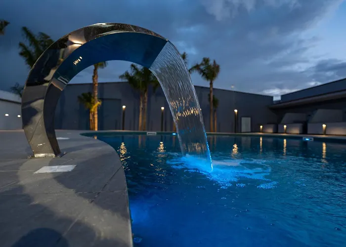 Hotel Art Village