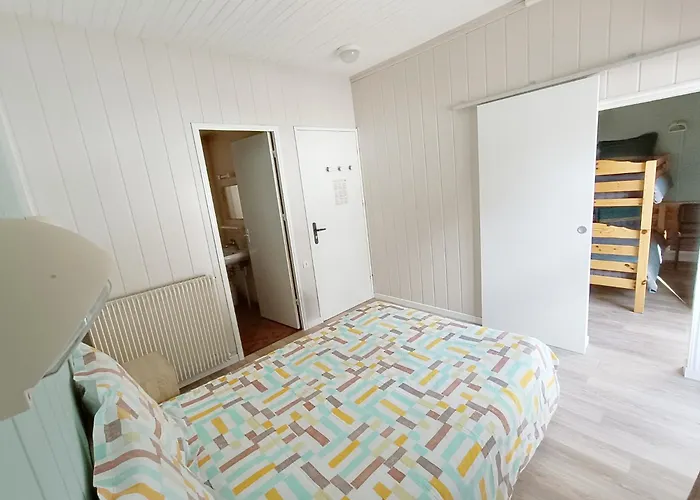 Mijoux Hotels