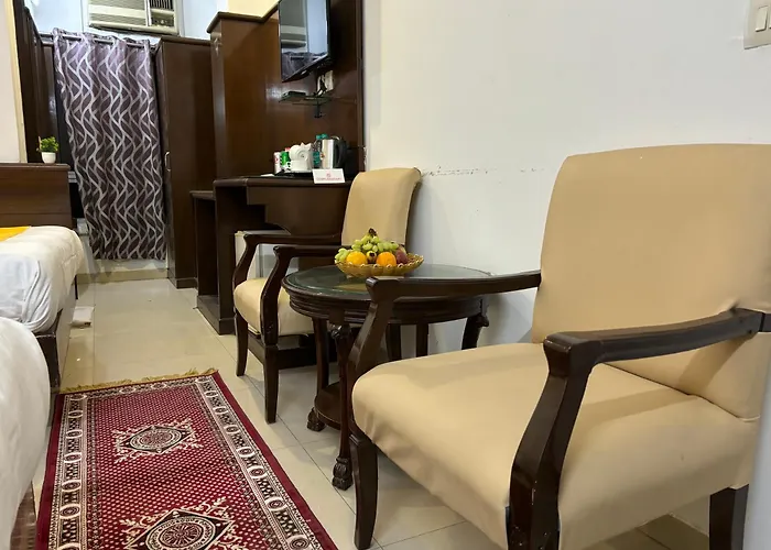 Hotel Chanchal Deluxe -A Unit Of Nihar Hotels-Just 2 Minutes Walking Distance From New Delhi Railway Station