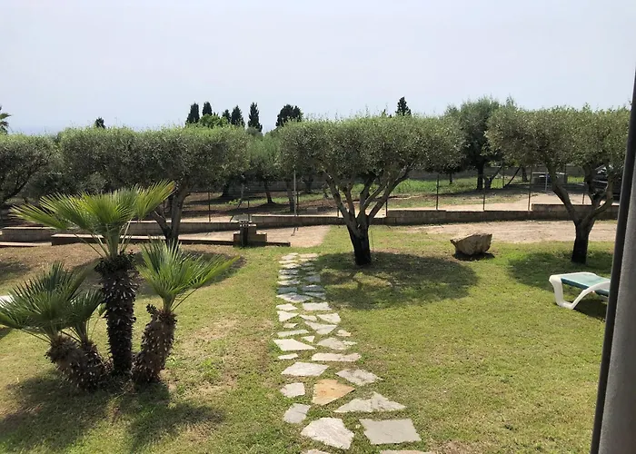 Hotels in Santa Maria (Vibo Valentia)
